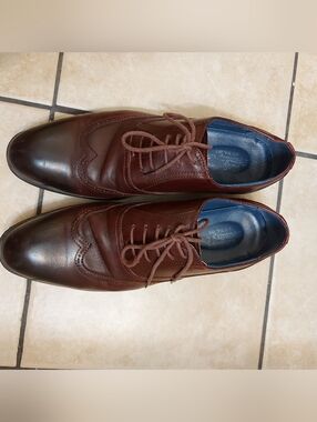 Vintage Foundry Co. Men's Leather Shoes, Size 9